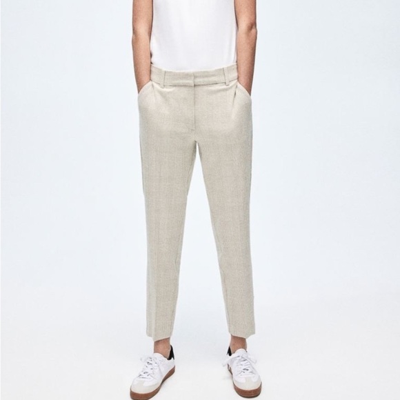 H&M women’s taper ankle length beige slacks size 6 - Picture 13 of 16